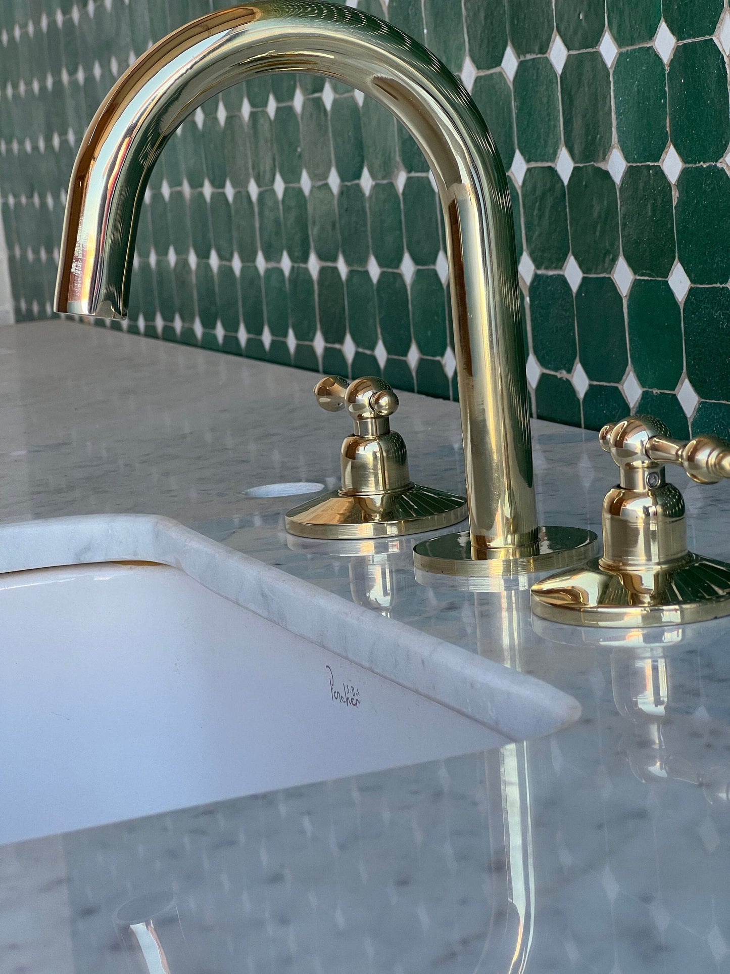 Bathroom Faucet Sink, Sink faucet vintage